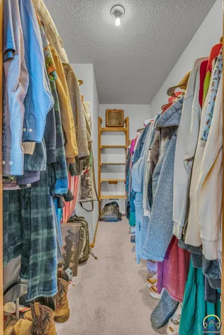 $299,900 | 3764 Southwest Deer Trail Drive, Topeka, KS 66610