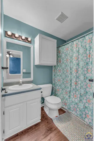 $299,900 | 3764 Southwest Deer Trail Drive, Topeka, KS 66610