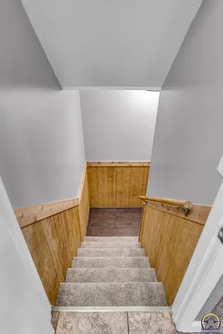 $299,900 | 3764 Southwest Deer Trail Drive, Topeka, KS 66610