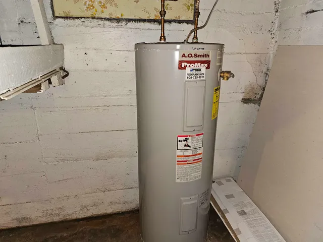 $145,000 | 313 East Dewey Street, Cassville, WI 53806