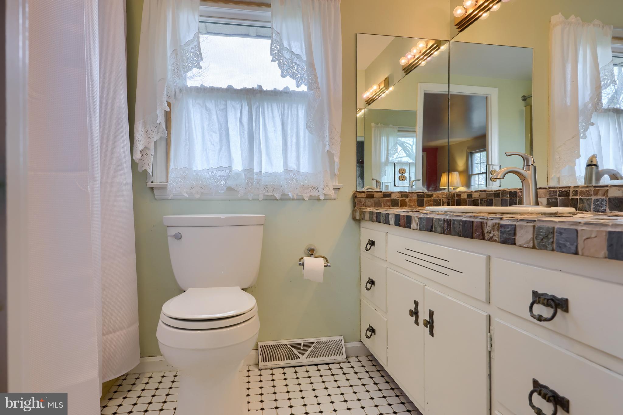 1883 Sanctuary Road Manheim, PA 17545 - Photo 23 of 44