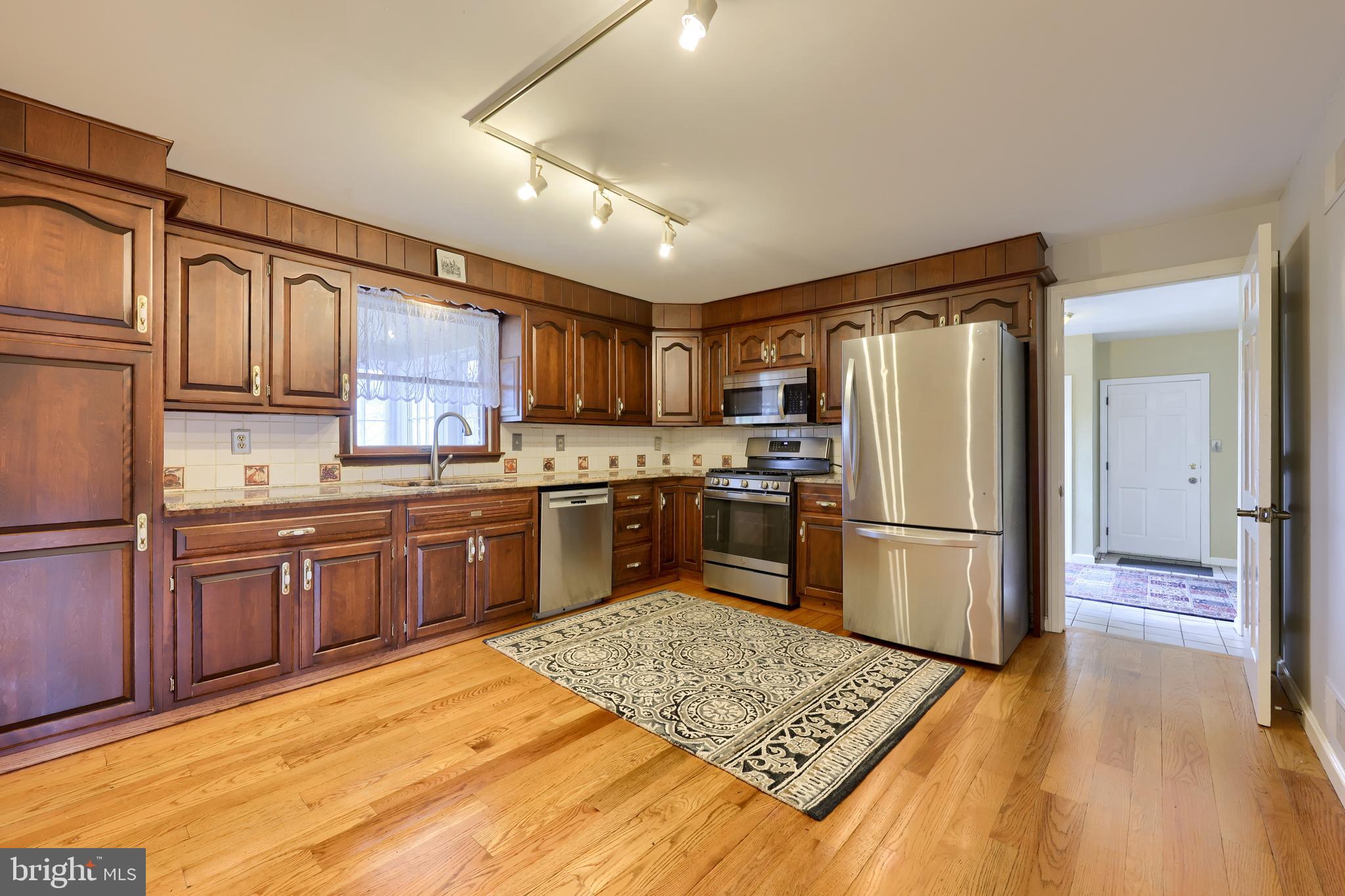 1883 Sanctuary Road Manheim, PA 17545 - Photo 8 of 44