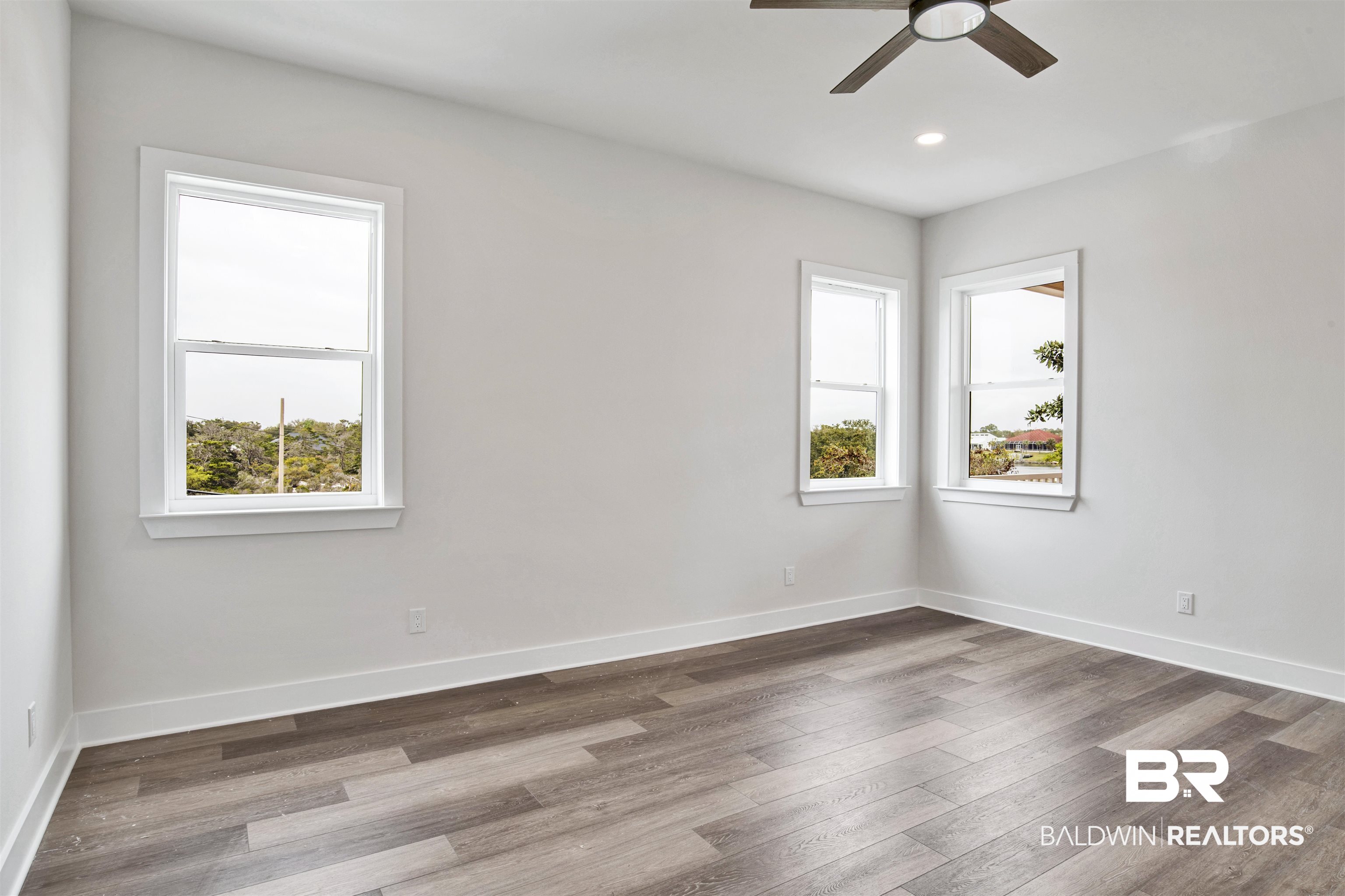 13942 River Road Pensacola, FL 32507 - Photo 17 of 43 Master Suite