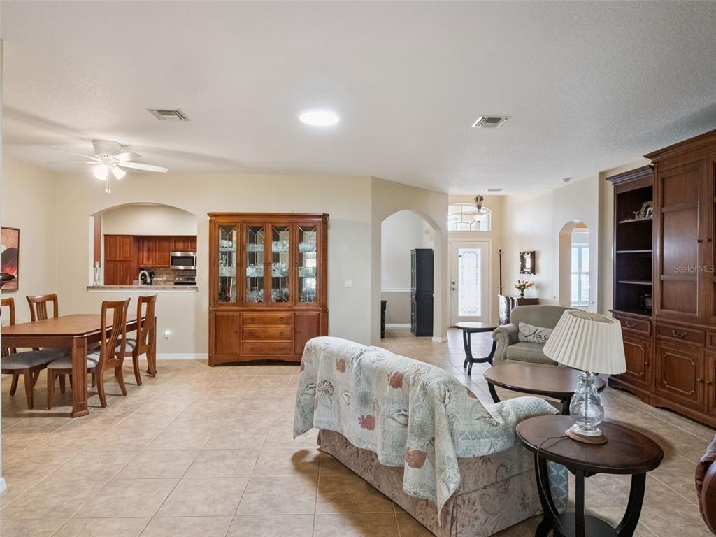 20639 Prince Ranier Place Leesburg, FL 34748 - Photo 5 of 64