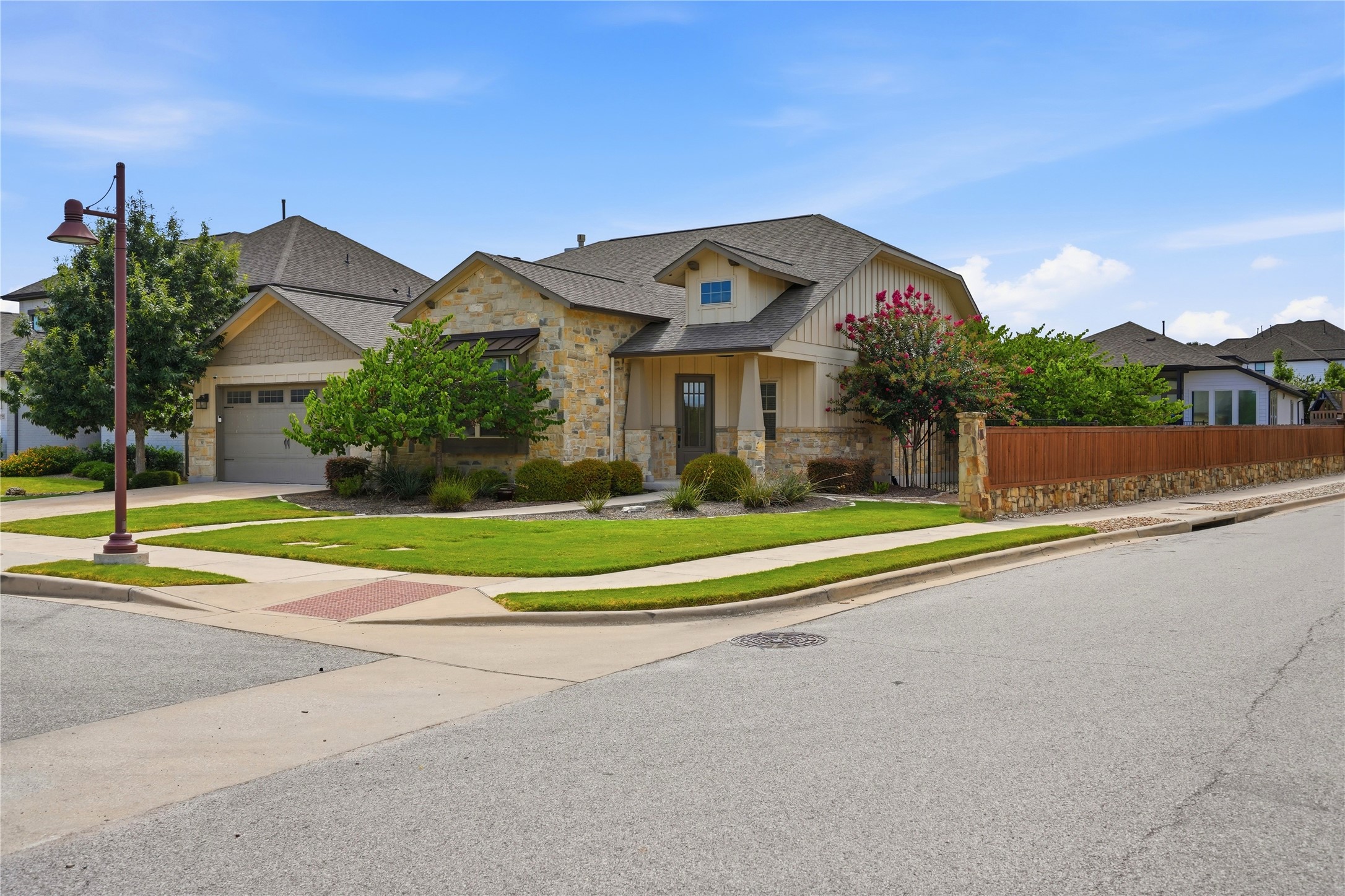 70 Santa Maria Street Georgetown, TX 78628 - Photo 11 of 35