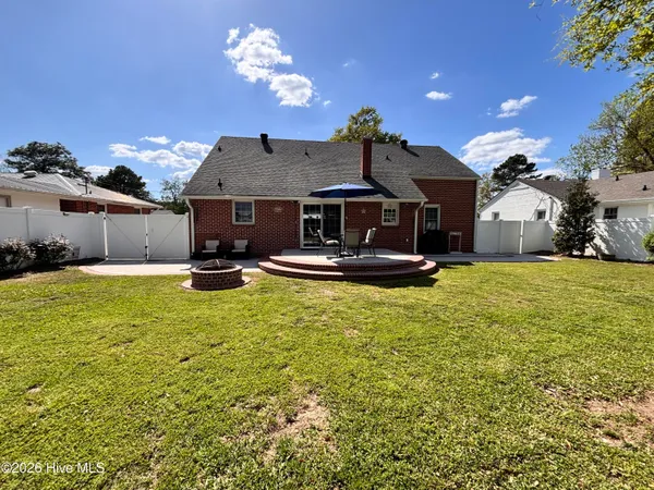 $289,000 | 612 Blaney Street, Clinton, NC 28328