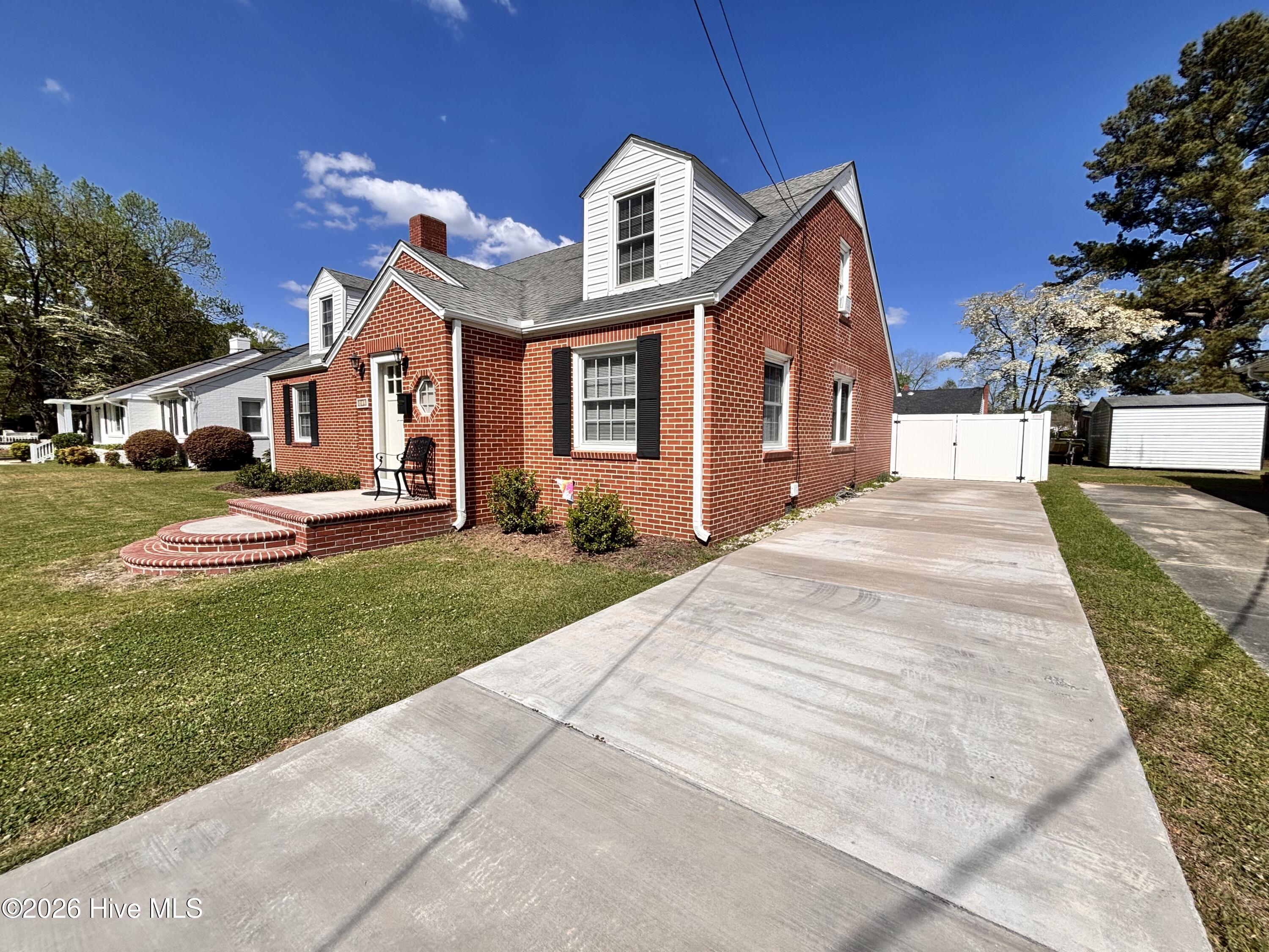612 Blaney Street Clinton, NC 28328 - Photo 31 of 32 IMG_2051
