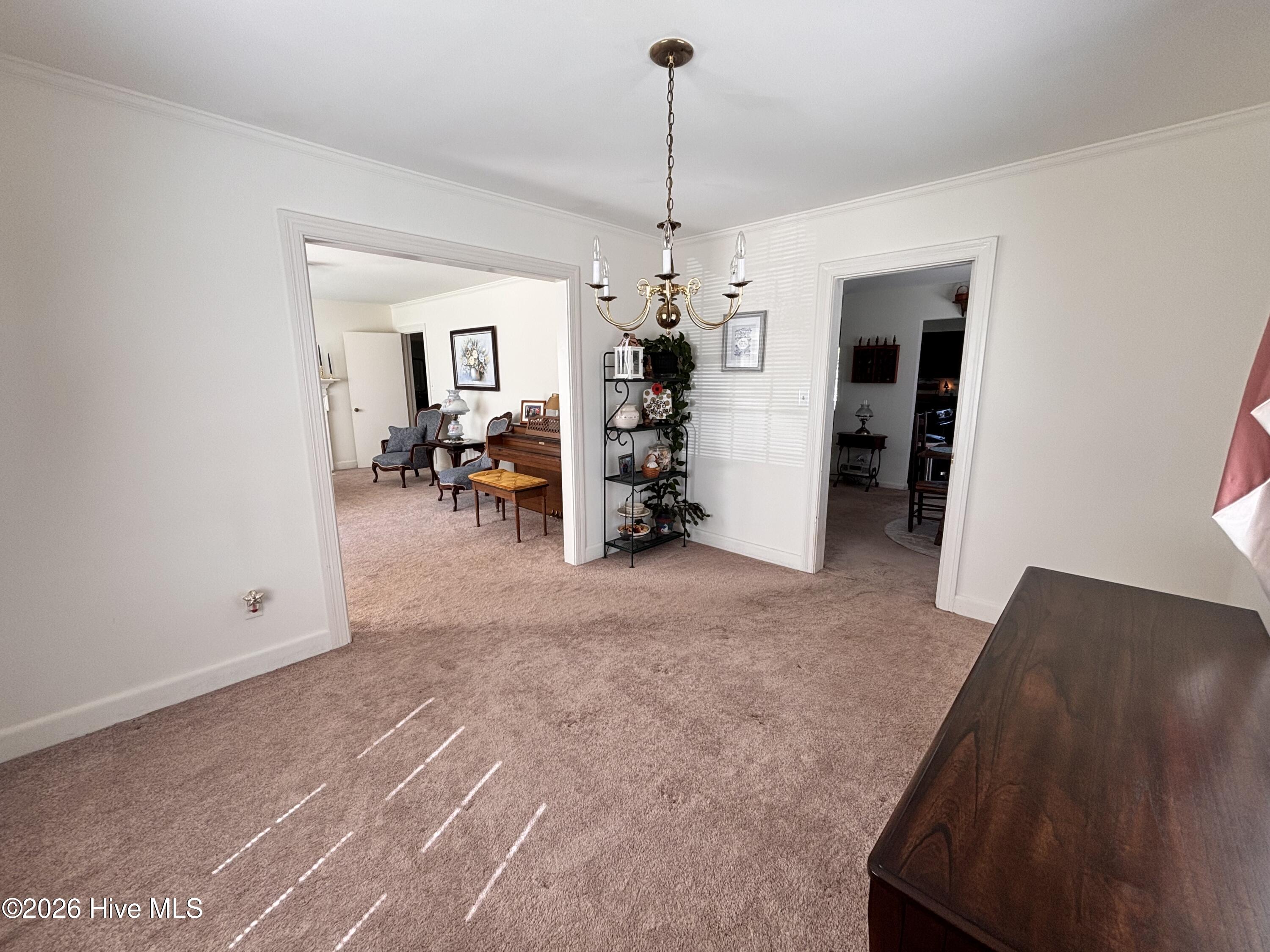 612 Blaney Street Clinton, NC 28328 - Photo 5 of 32 IMG_2025