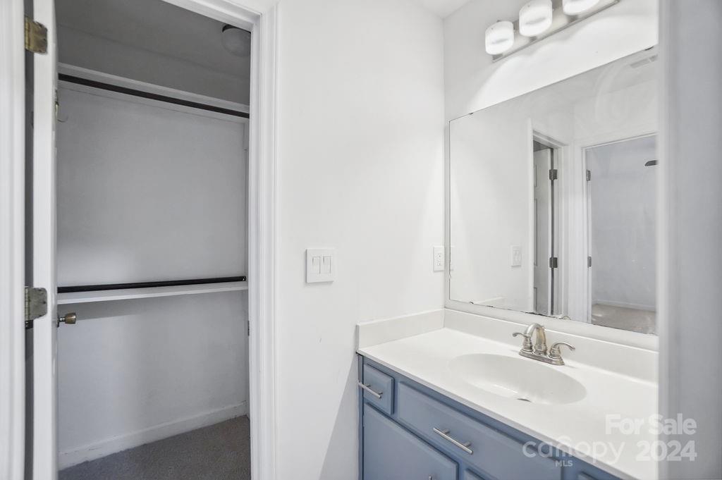 8218 Castlekeep Road Charlotte, NC 28226 - Photo 31 of 48 Gallery Image 31