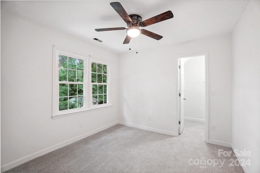 8218 Castlekeep Road Charlotte, NC 28226 - Photo 32 of 48 Gallery Image 32