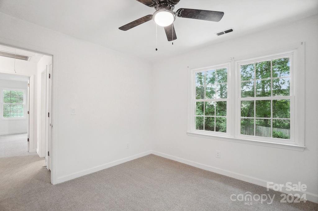 8218 Castlekeep Road Charlotte, NC 28226 - Photo 33 of 48 Gallery Image 33