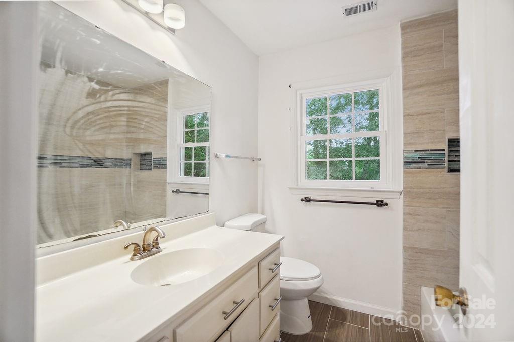 8218 Castlekeep Road Charlotte, NC 28226 - Photo 34 of 48 Gallery Image 34