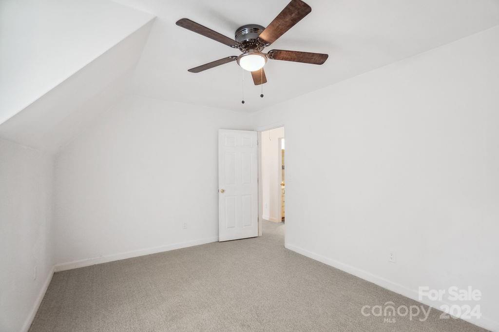 8218 Castlekeep Road Charlotte, NC 28226 - Photo 38 of 48 Gallery Image 38