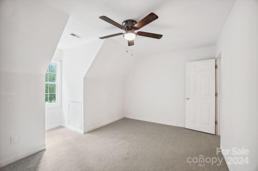 8218 Castlekeep Road Charlotte, NC 28226 - Photo 39 of 48 Gallery Image 39