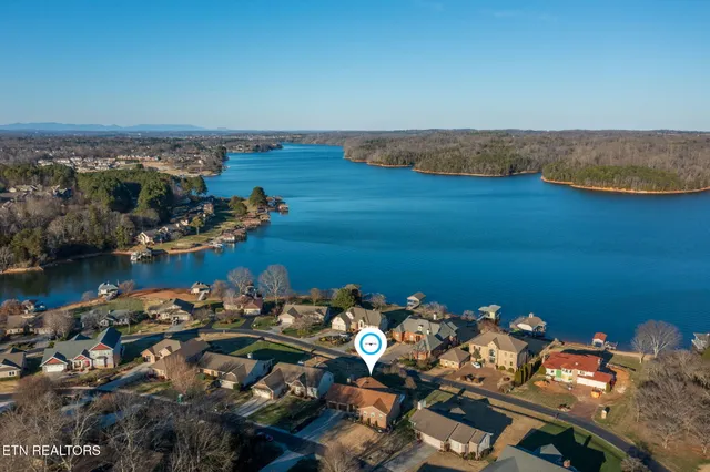 $697,000 | 309 Chuniloti Circle, Loudon, TN 37774