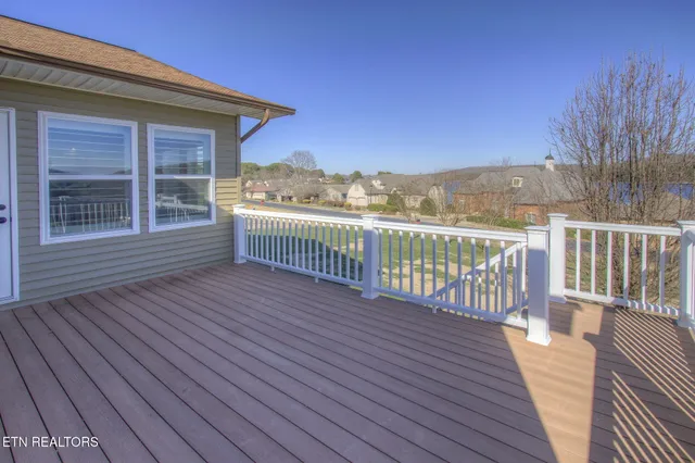 $697,000 | 309 Chuniloti Circle, Loudon, TN 37774