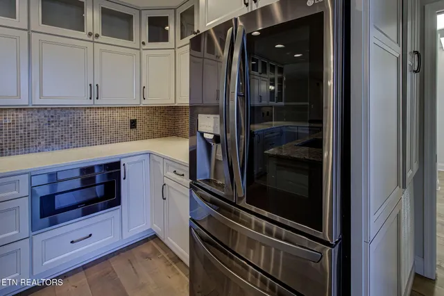 $697,000 | 309 Chuniloti Circle, Loudon, TN 37774