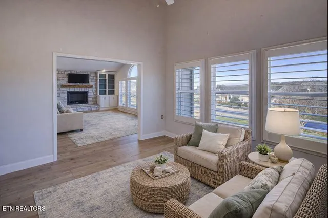 $697,000 | 309 Chuniloti Circle, Loudon, TN 37774