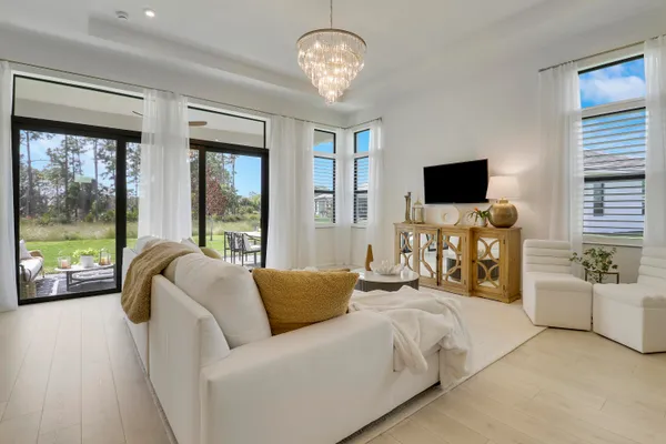 $1,050,000 | 7030 Southeast Haven Lane, Stuart, FL 34997