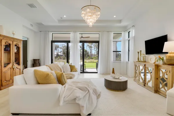 $1,050,000 | 7030 Southeast Haven Lane, Stuart, FL 34997