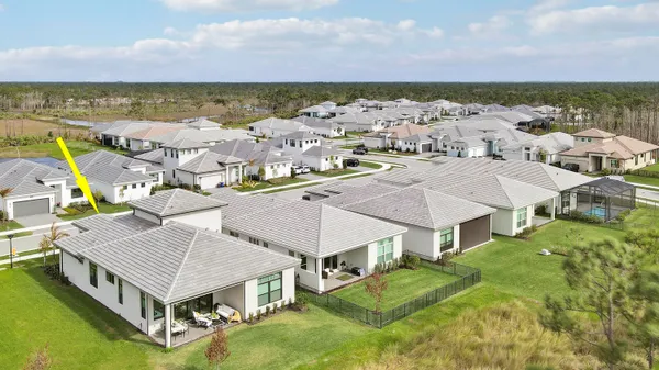 $1,050,000 | 7030 Southeast Haven Lane, Stuart, FL 34997