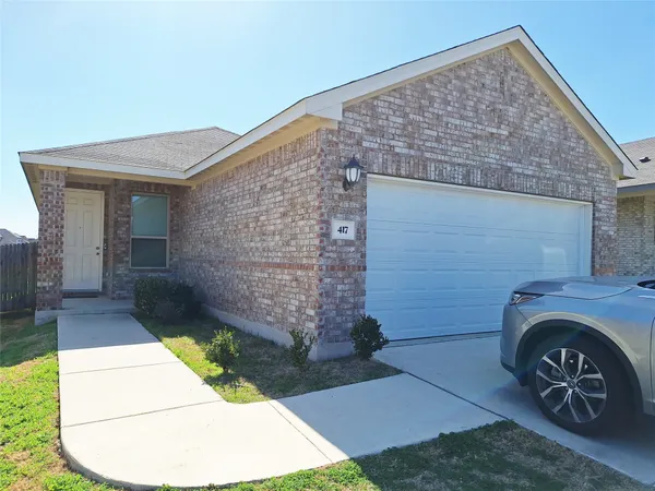 $1,975 | 417 Dipprey Lane, Georgetown, TX 78628