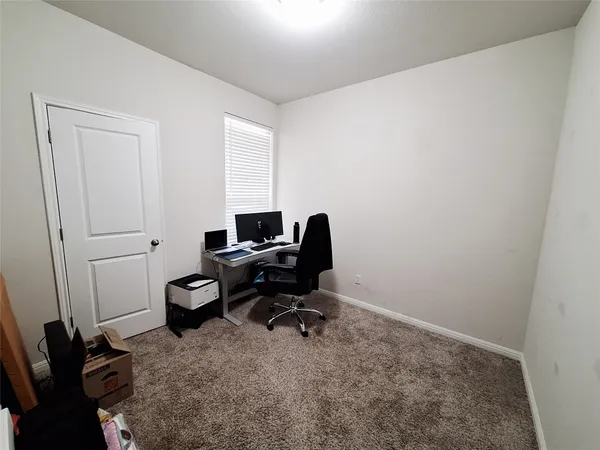 $1,975 | 417 Dipprey Lane, Georgetown, TX 78628