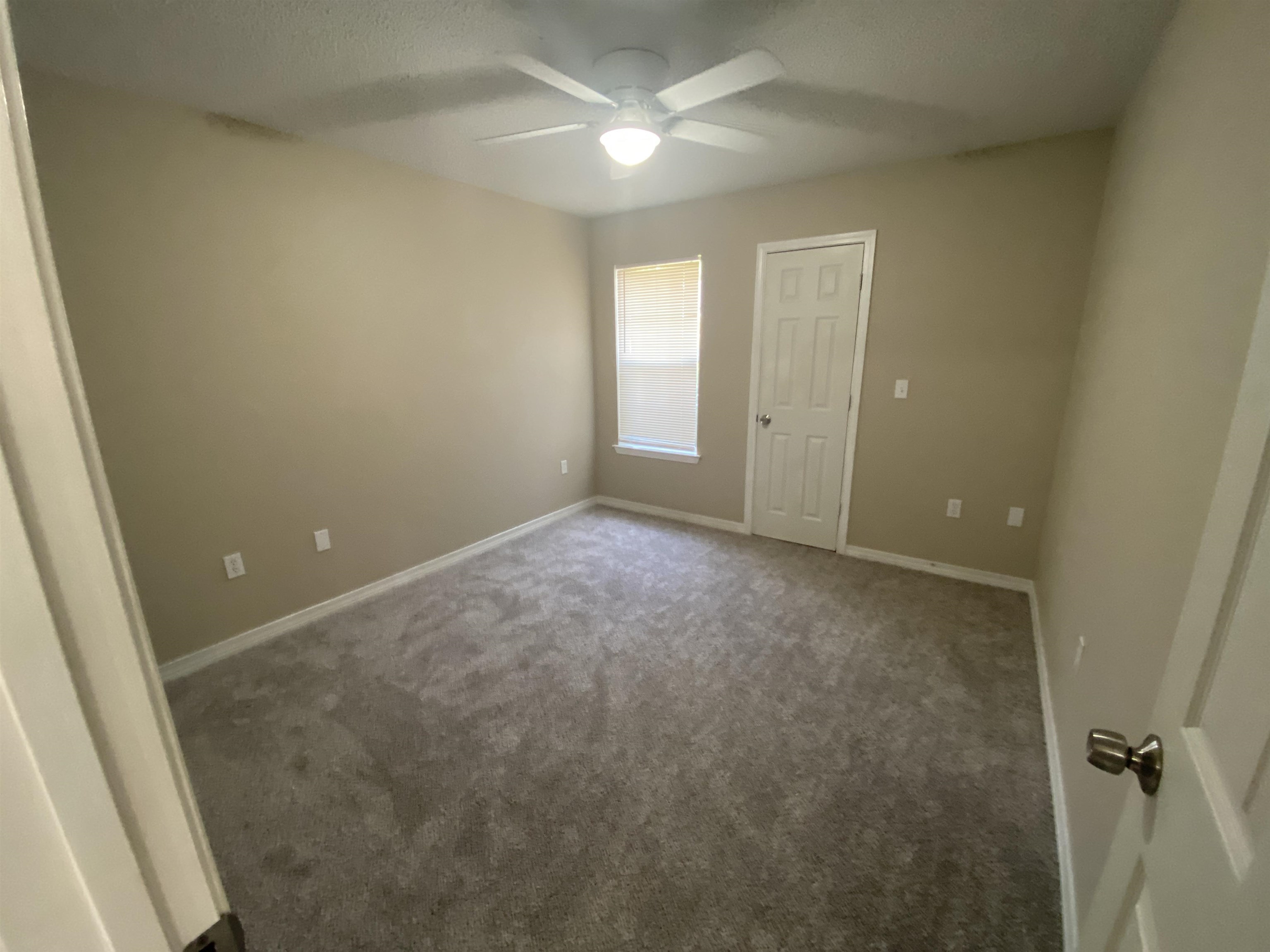 518 Meadow Lane Foley, AL 36535 - Photo 7 of 16