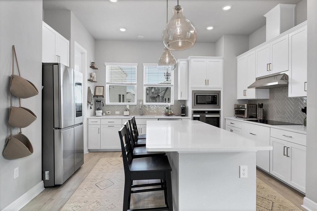 2353 Lindstrom Street Sarasota, FL 34237 - Photo 11 of 44