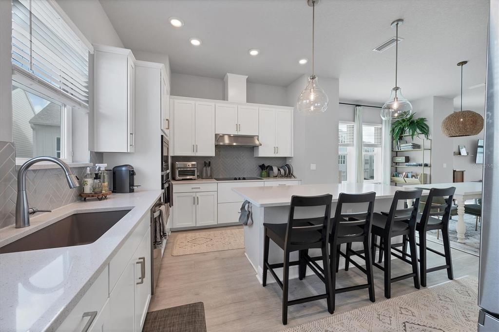 2353 Lindstrom Street Sarasota, FL 34237 - Photo 14 of 44