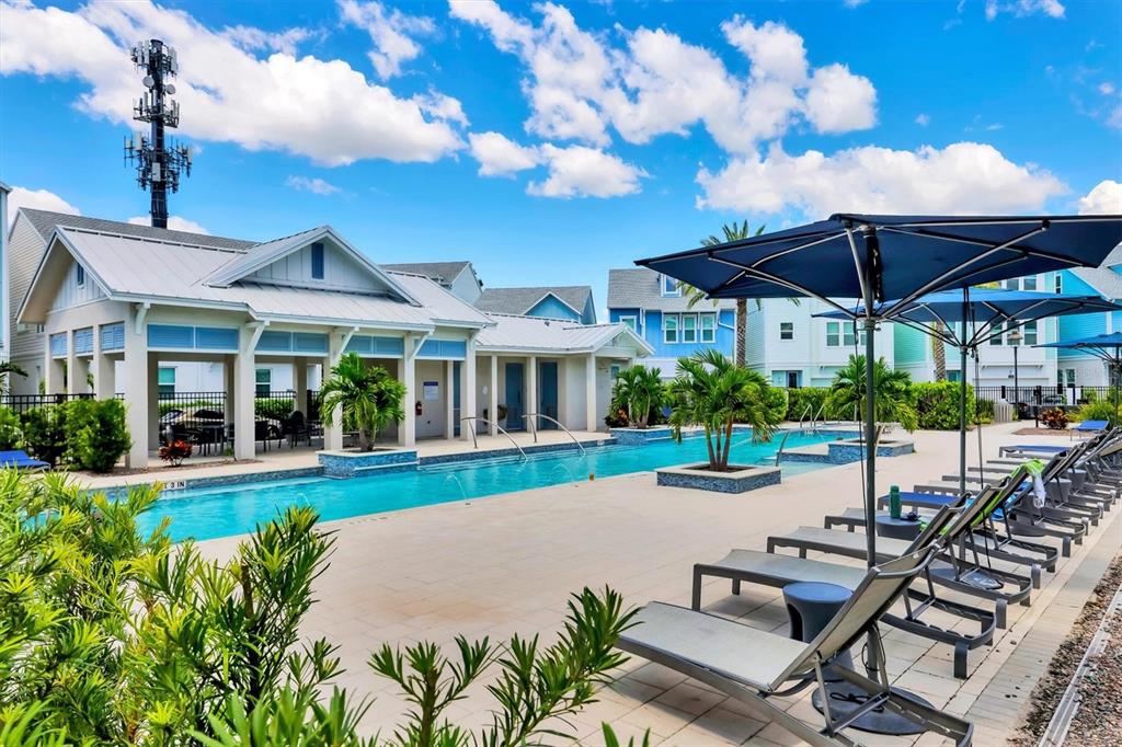 2353 Lindstrom Street Sarasota, FL 34237 - Photo 39 of 44