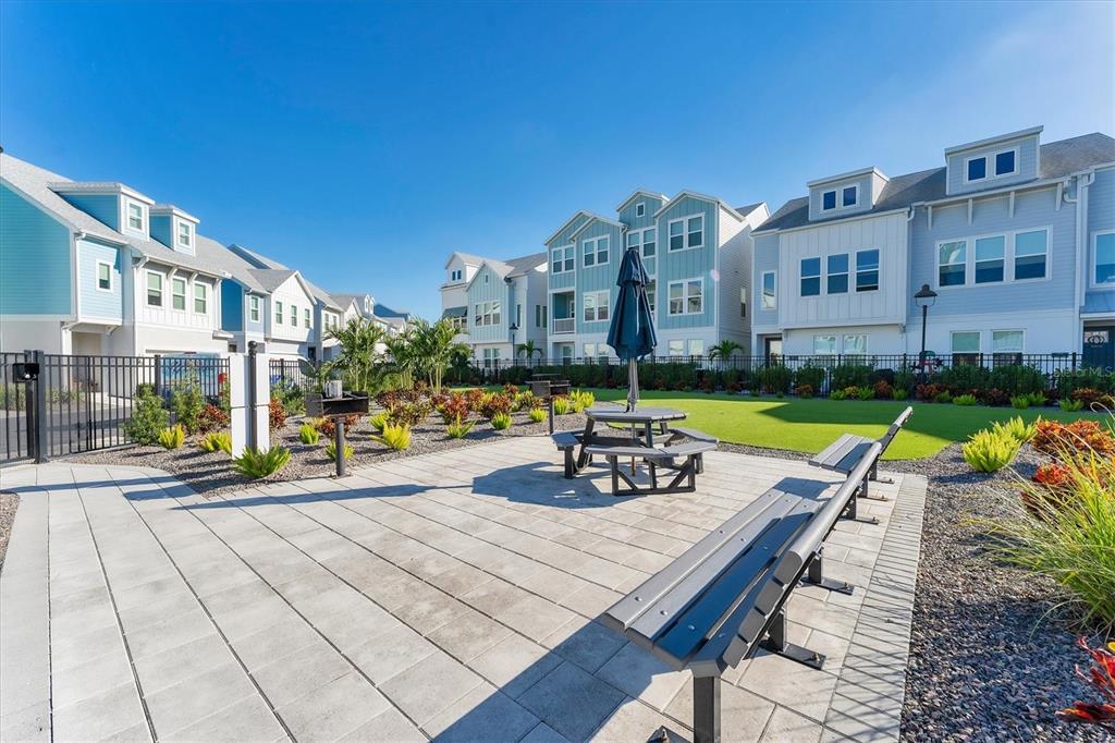 2353 Lindstrom Street Sarasota, FL 34237 - Photo 40 of 44