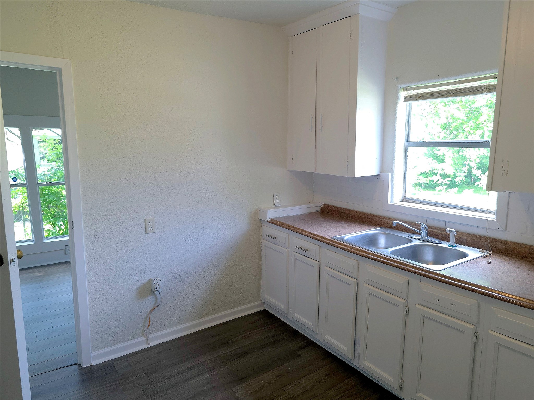 2204 Highway 3 Dickinson, TX 77539 - Photo 12 of 29