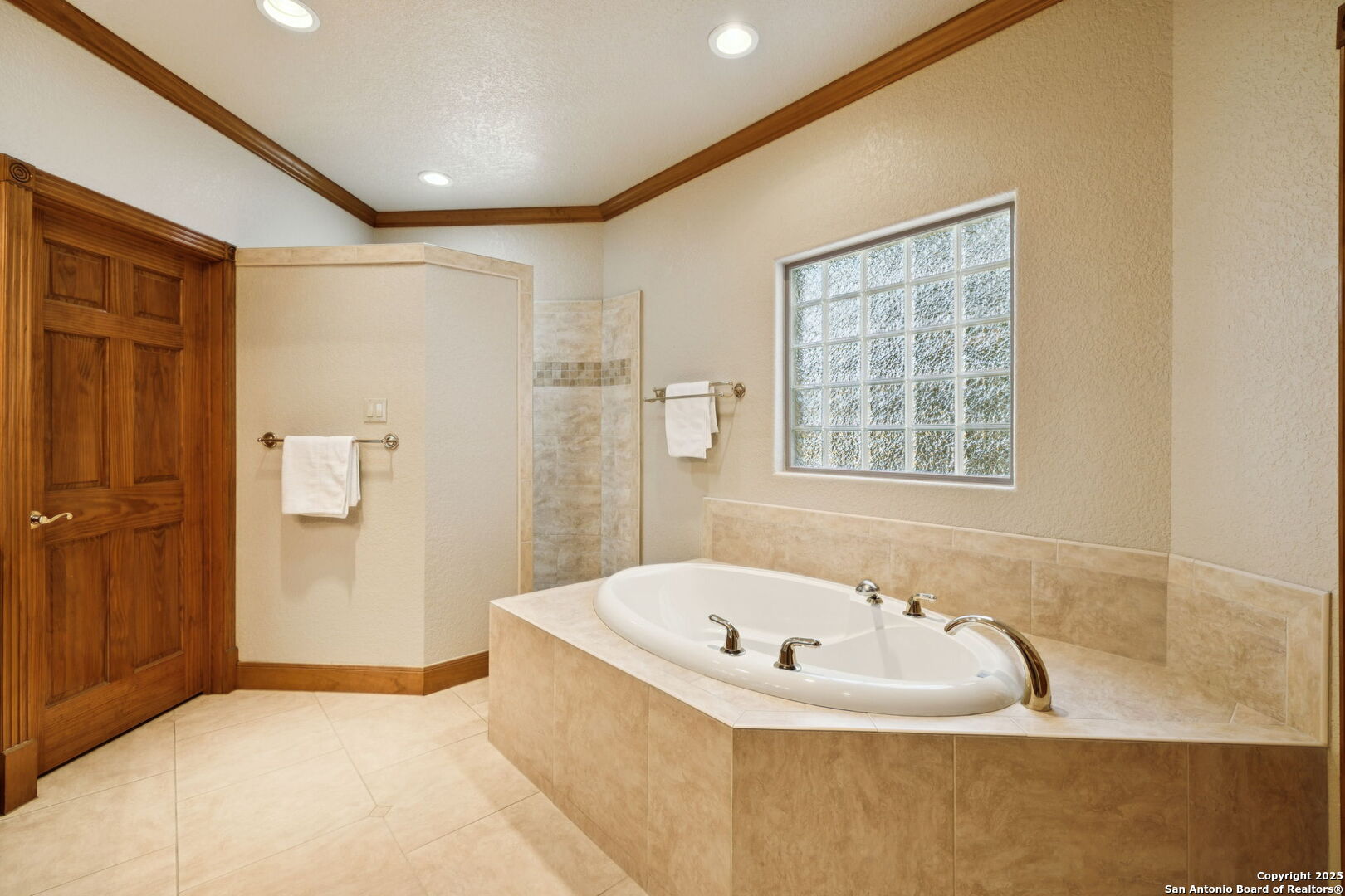 85 Rio Colorado Boerne, TX 78006 - Photo 12 of 47