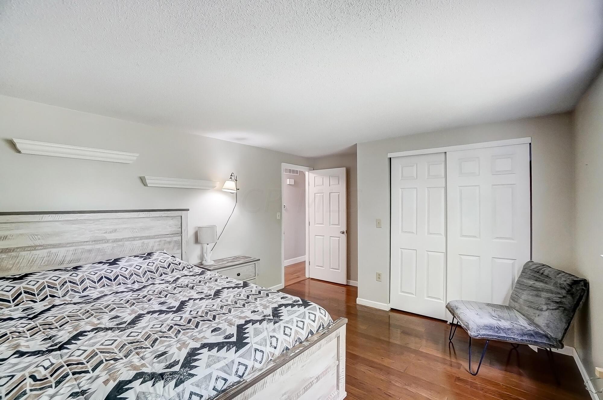3394 Hoover Road Grove City, OH 43123 - Photo 12 of 28 Bedroom 1