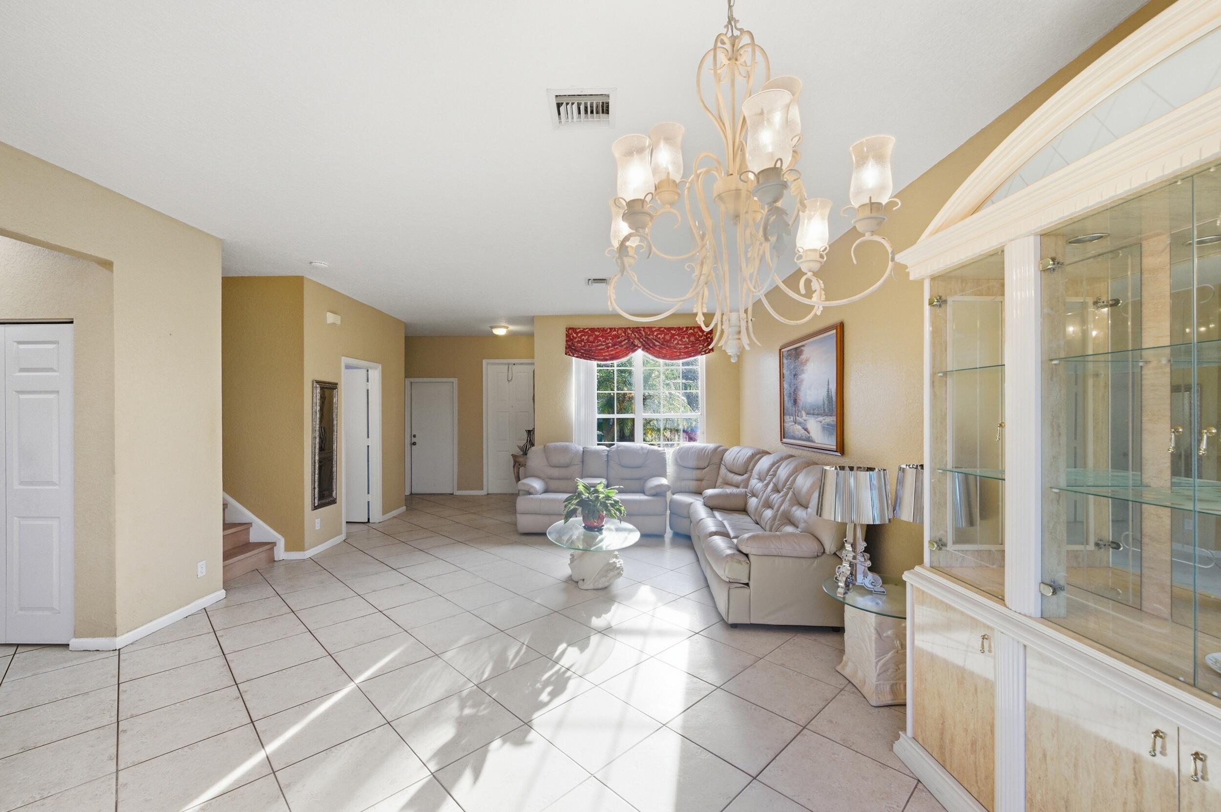 2111 Southwest 148th Avenue Miramar, FL 33027 - Photo 5 of 53 7_022__d4s9436
