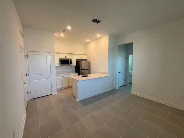 $1,400 | 5996 Shavasana Road, Unit B, Clermont, FL 34714