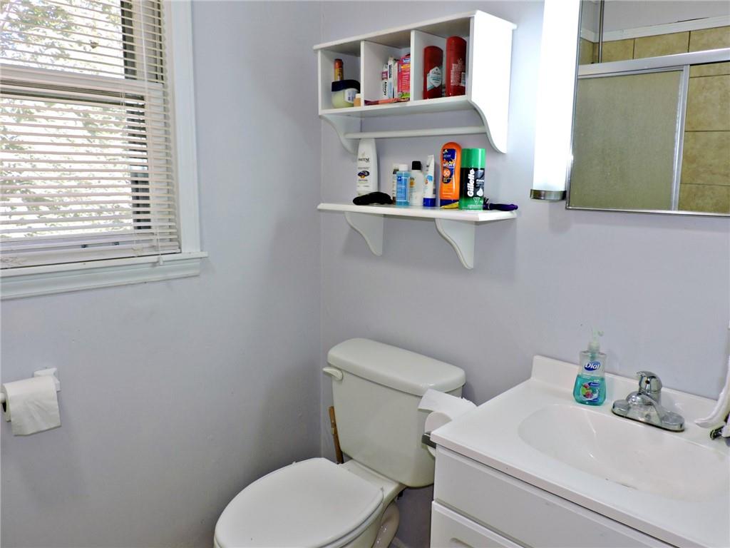 3240 Holly Road Connelly Springs, NC 28612 - Photo 7 of 30 Gallery Image 7