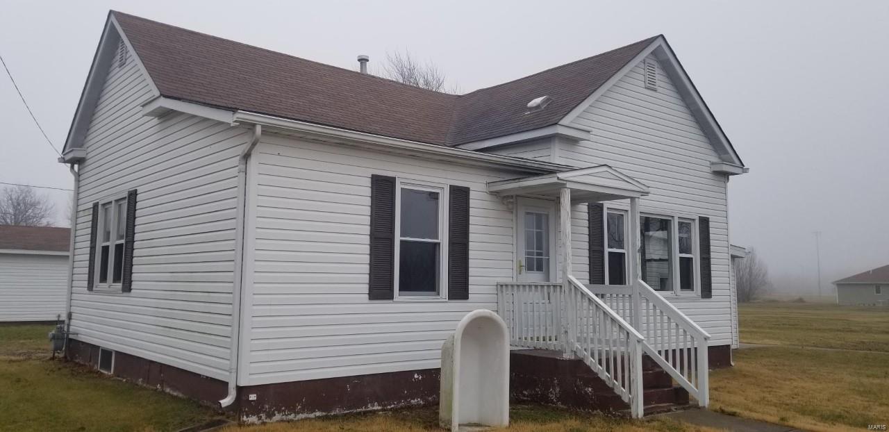 22711 Werner Road Mount Olive, IL 62069 - Photo 2 of 18