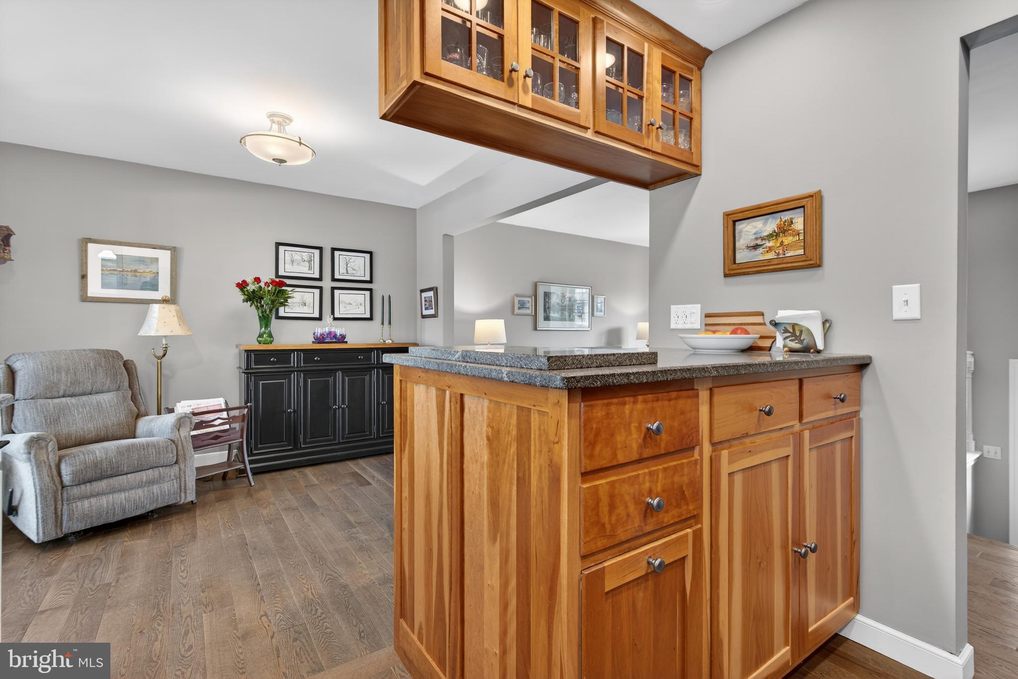 146 South Oak Street Lititz, PA 17543 - Photo 15 of 55 a living room with stainless steel appliances granite countertop furniture a washer and dryer