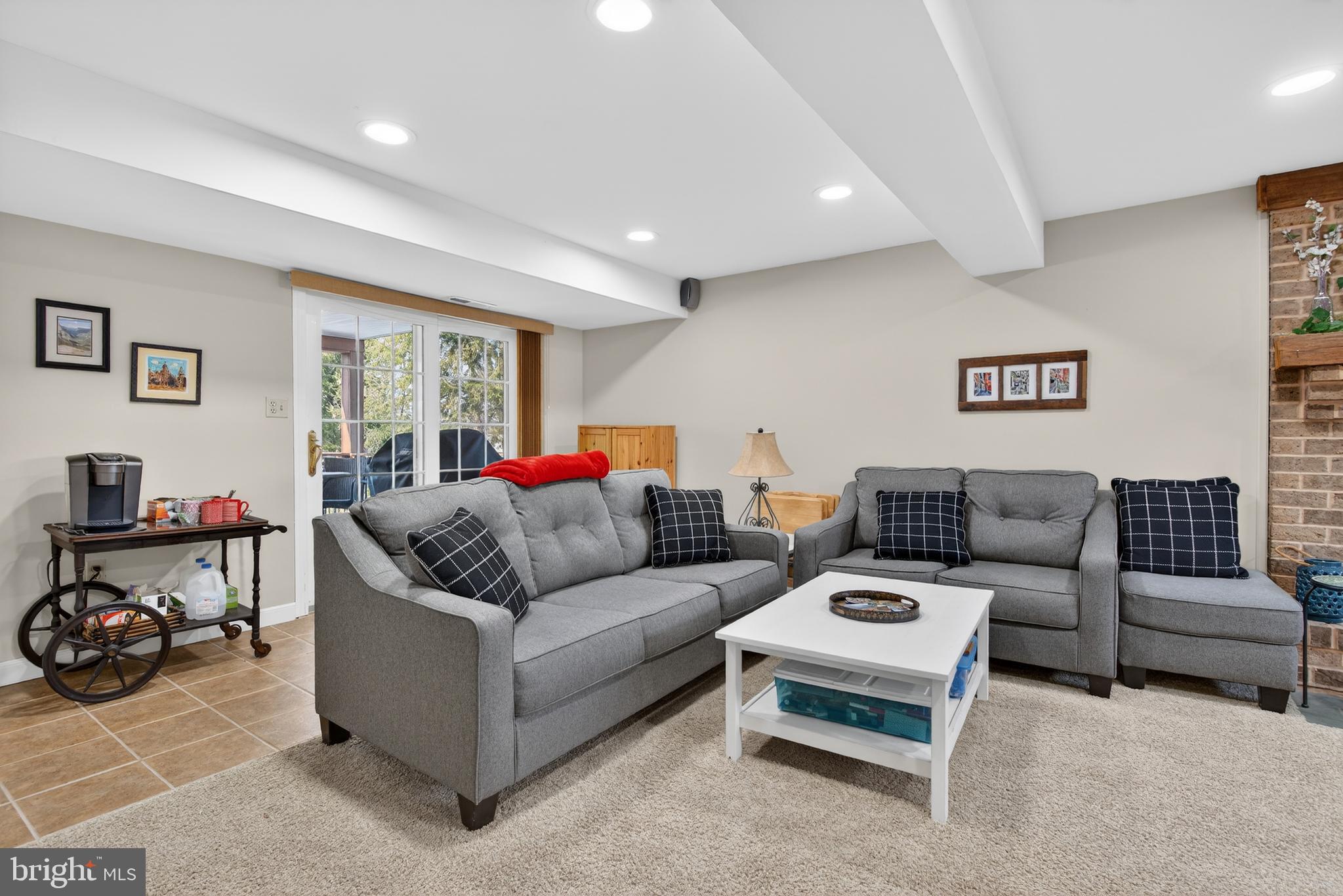 146 South Oak Street Lititz, PA 17543 - Photo 36 of 55 a living room with furniture and a large window
