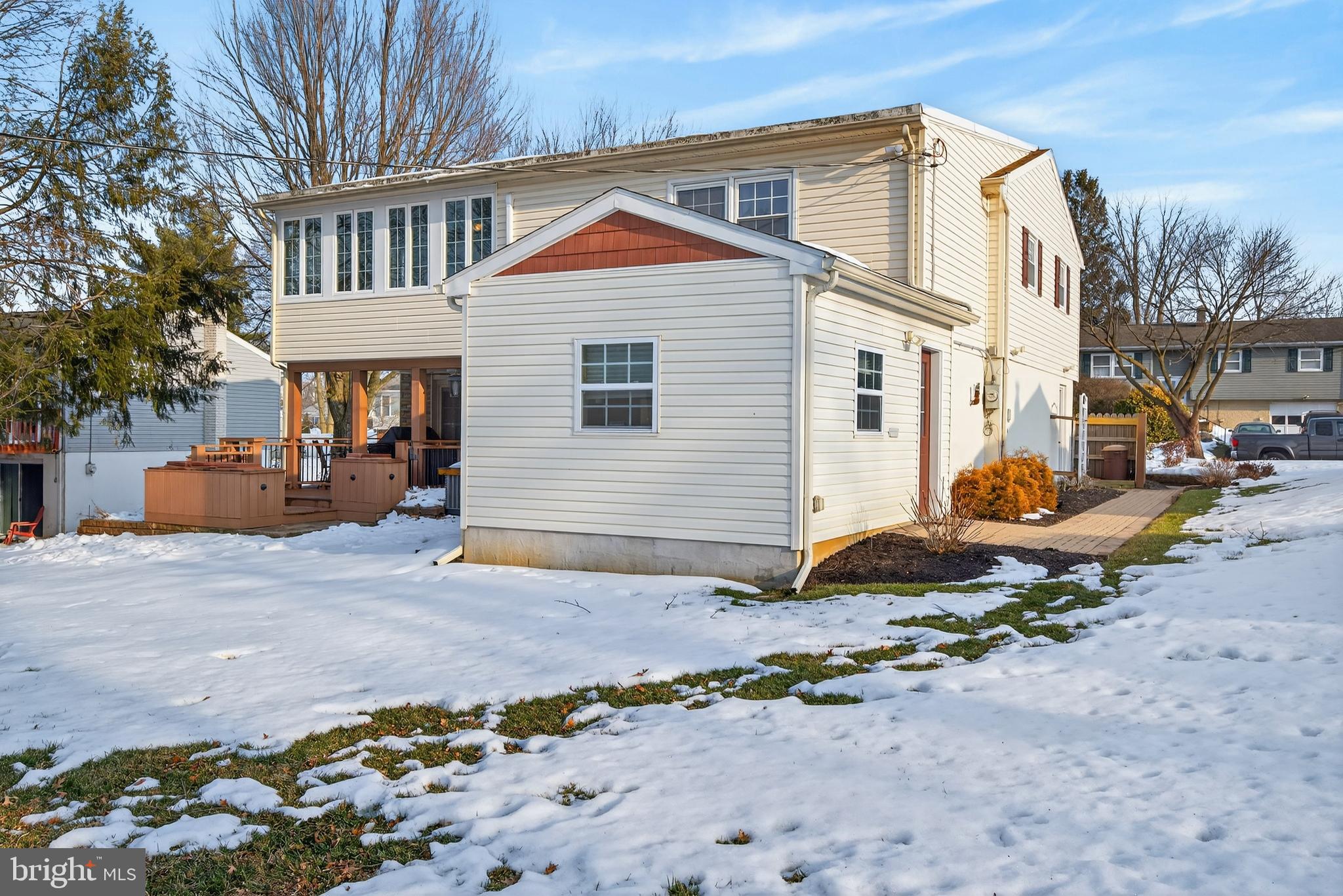 146 South Oak Street Lititz, PA 17543 - Photo 48 of 55 a front view of a house with a yard