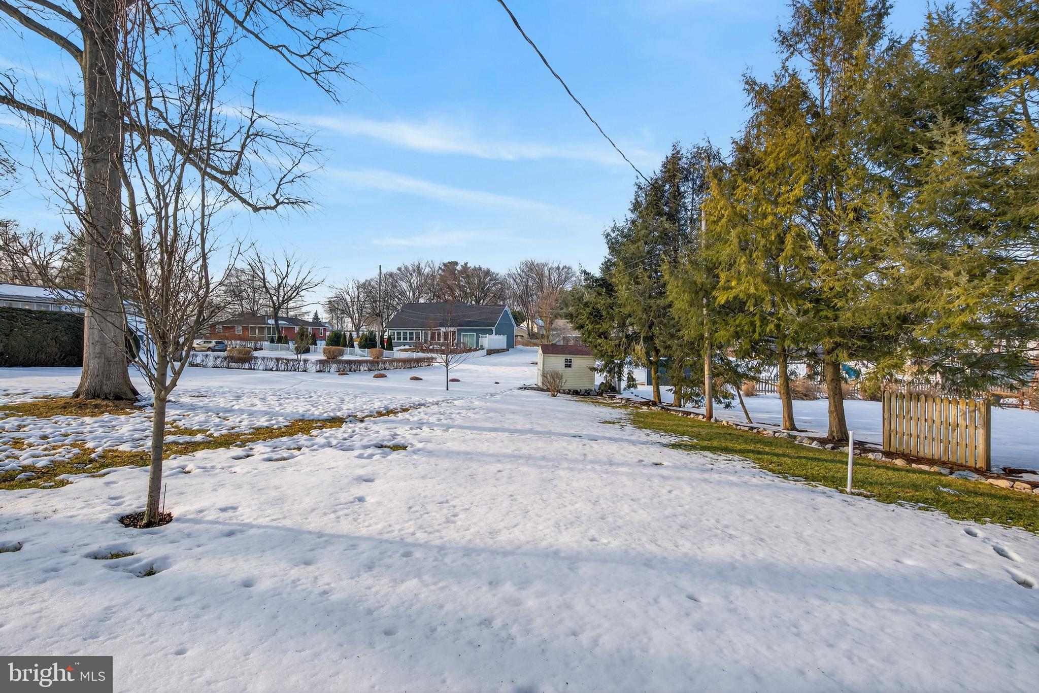 146 South Oak Street Lititz, PA 17543 - Photo 50 of 55 a view of road with large trees