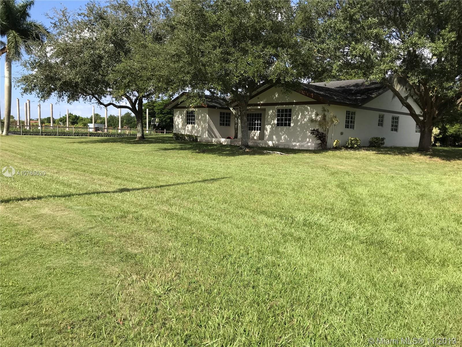 22171 Southwest 274th Street Homestead, FL 33031 - Photo 1 of 10