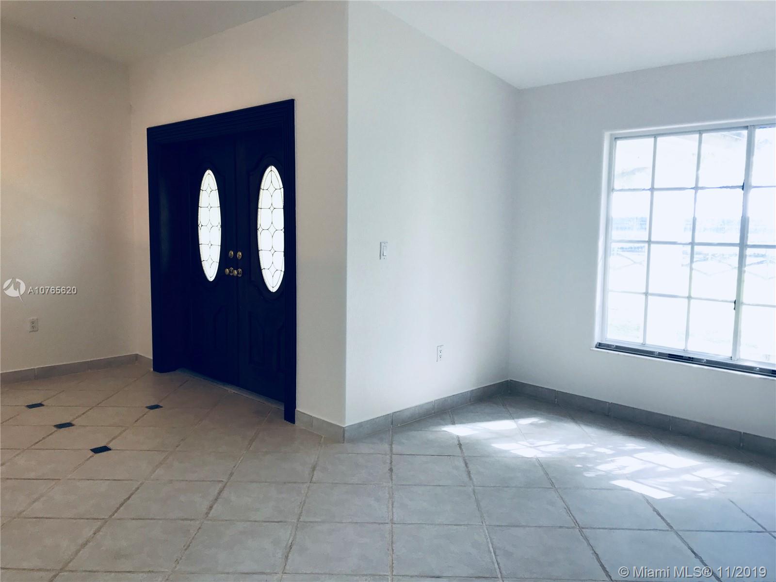 22171 Southwest 274th Street Homestead, FL 33031 - Photo 4 of 10