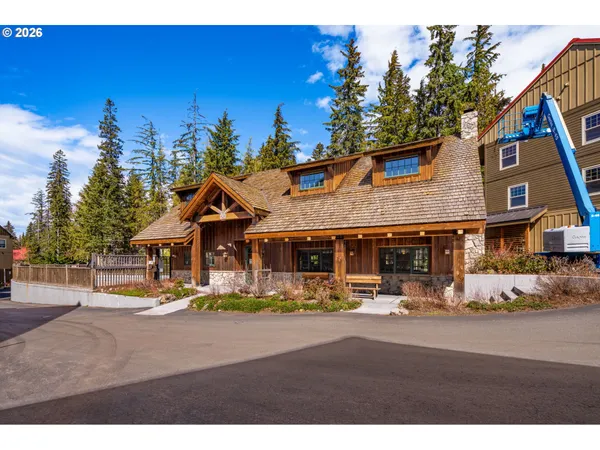 $750,000 | 87858 East Creek Ridge Road, Government Camp, OR 97028