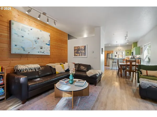 $750,000 | 87858 East Creek Ridge Road, Government Camp, OR 97028