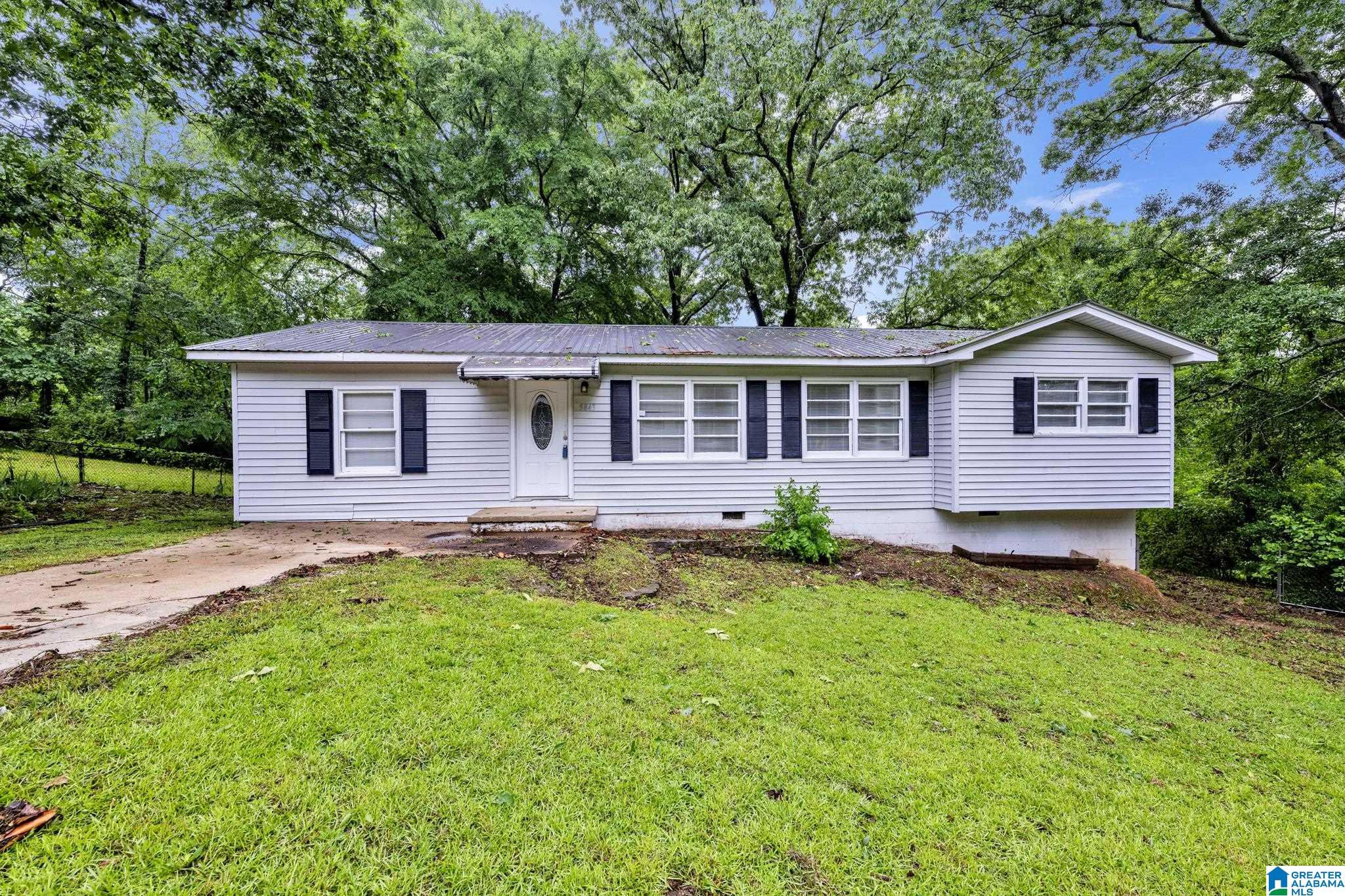 5843 Walnut Grove Road Birmingham, AL 35215 - Photo 1 of 29