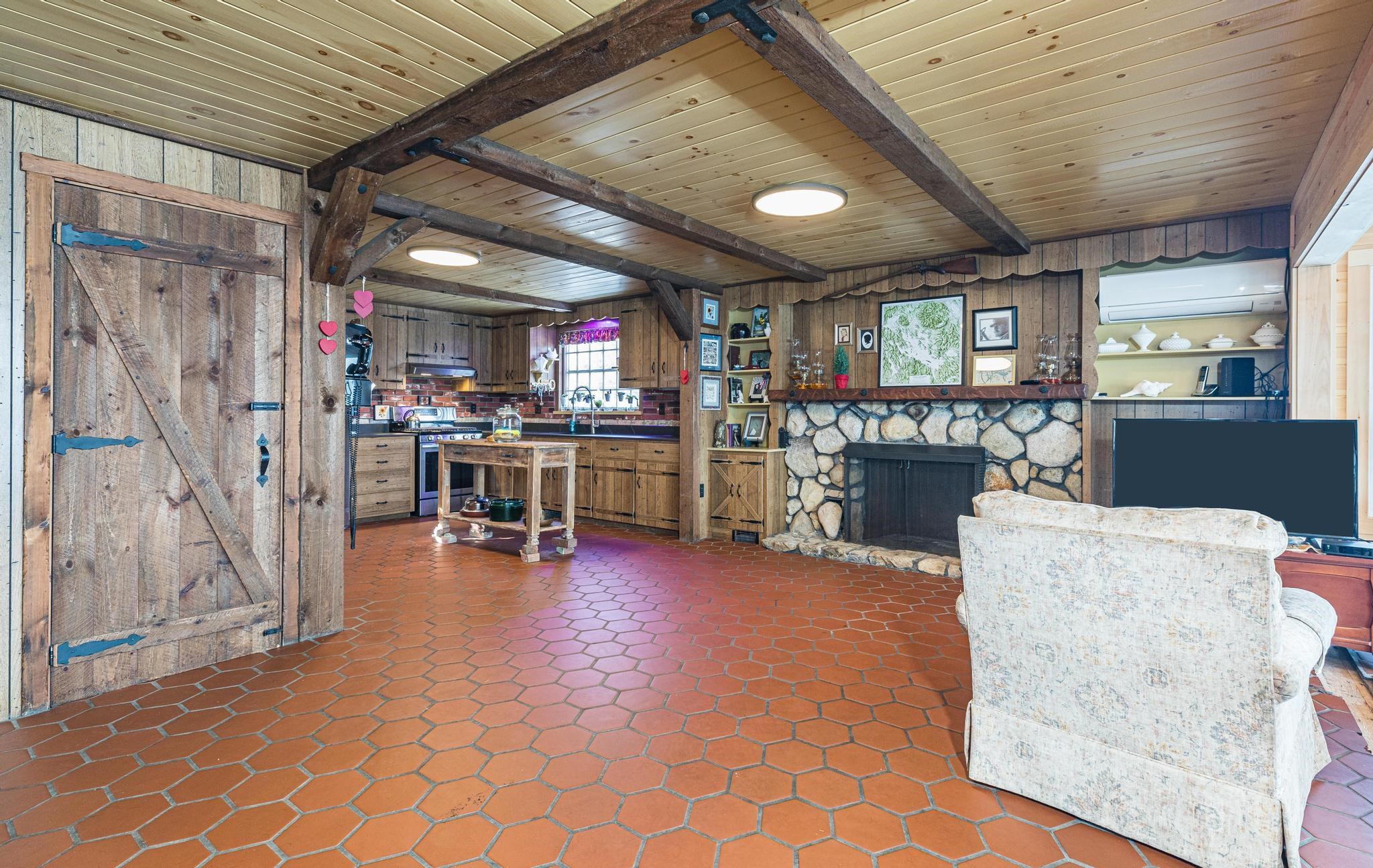 10 South Shore Road New Durham, NH 03855 - Photo 8 of 40