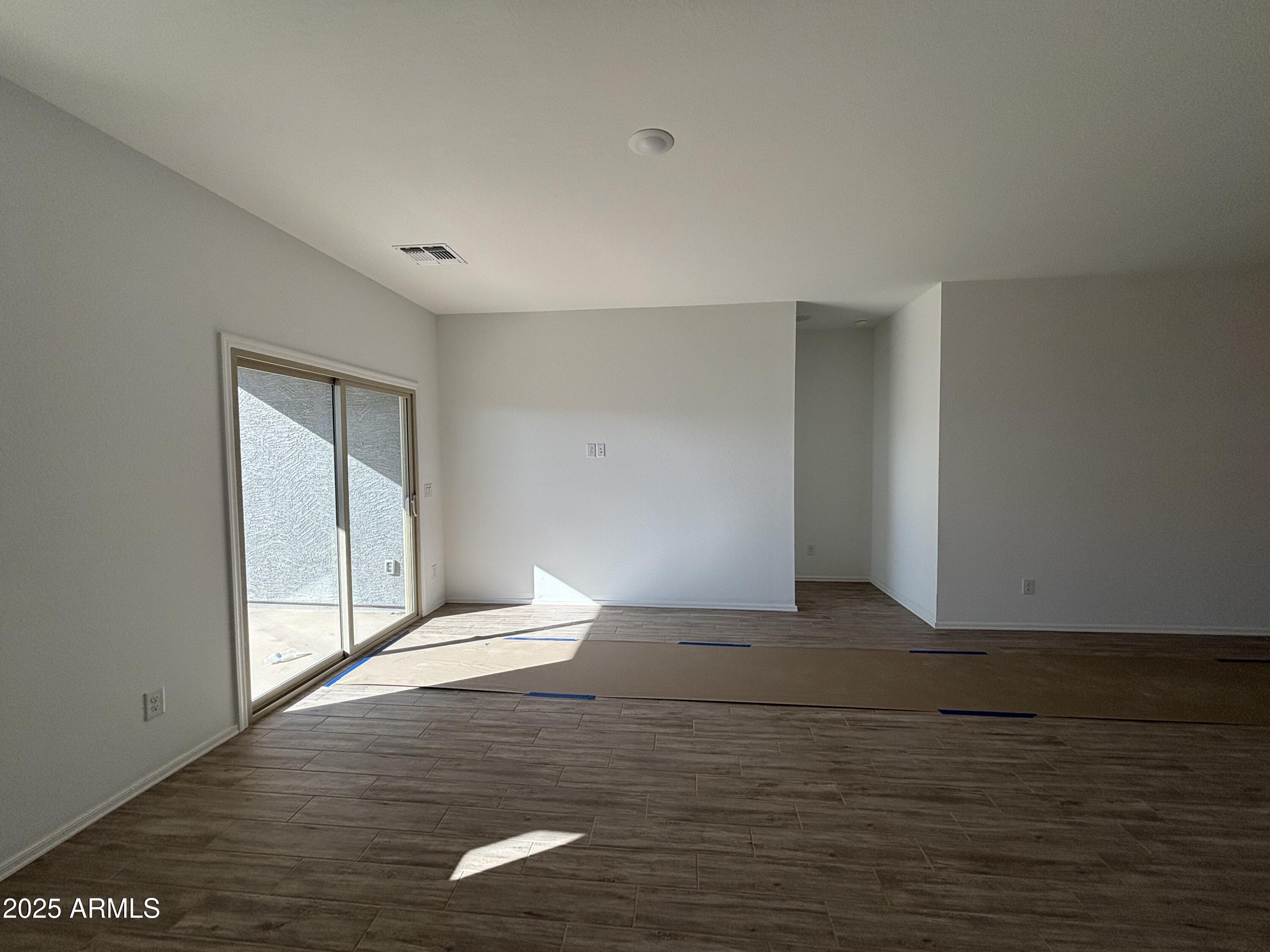47761 West Moeller Road Maricopa, AZ 85139 - Photo 16 of 29 15 Great Room